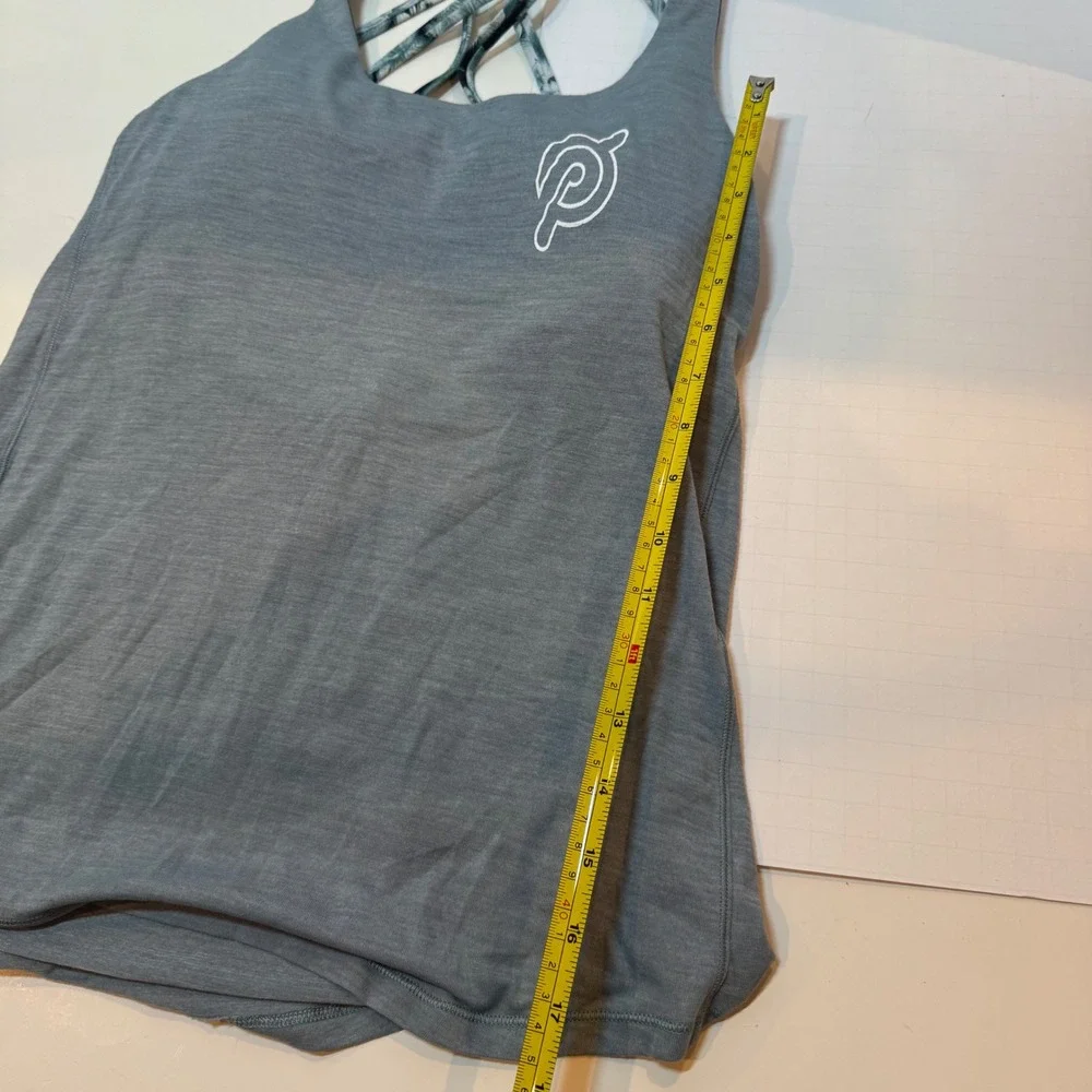 Peloton Lululemon Slay The Studio 2-In-1 Tank Heathered Blue Cast Women‎ Size 4